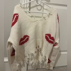 Lips distressed sweater